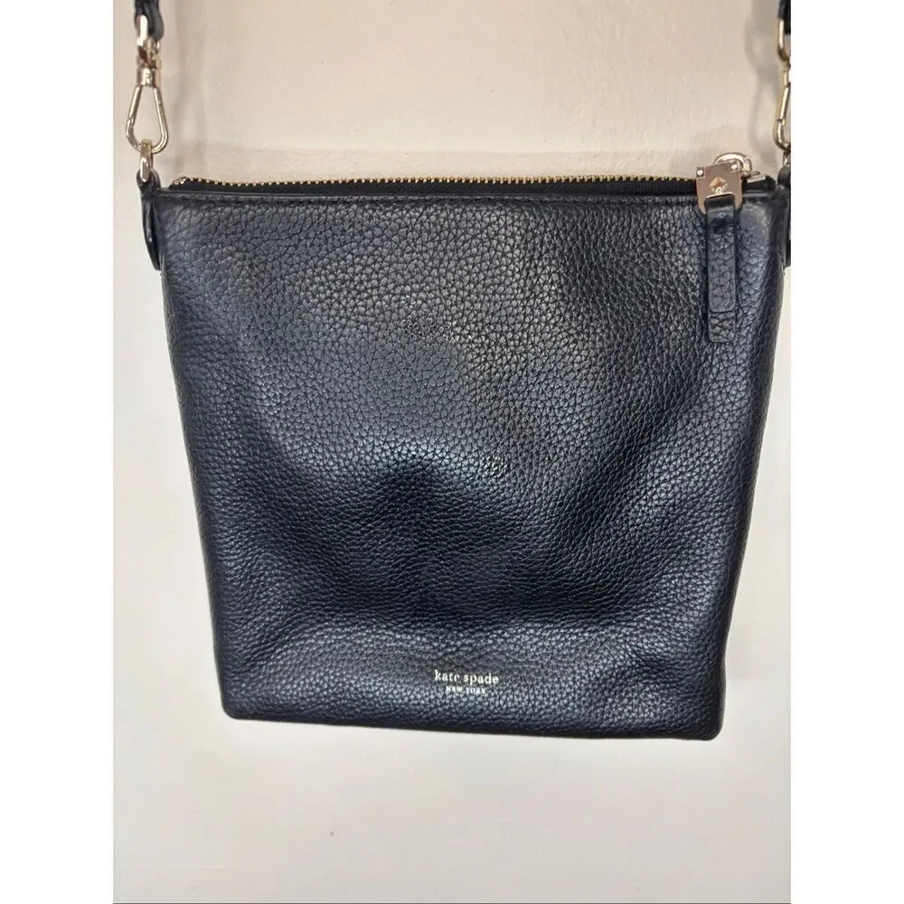 Kate Spade Crossbody purse